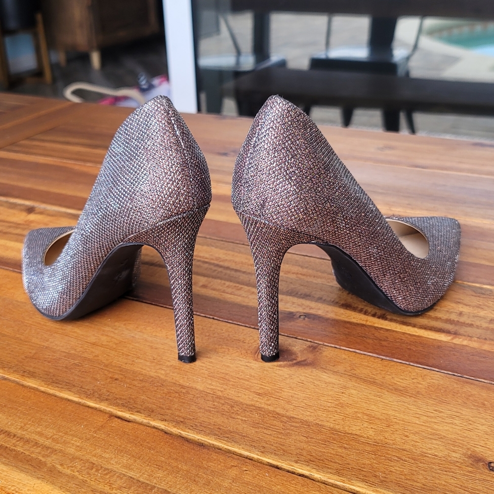 Jessica Simpson Sparkle D'Orsay Pointed Toe Heels in Metallic Bronze - Picture 3 of 4